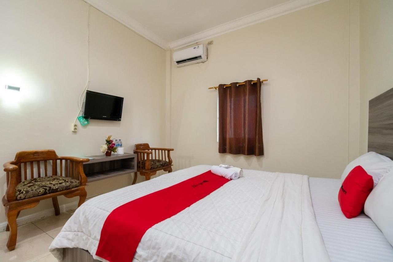 Reddoorz @ Pematangsiantar Hotel Exterior photo
