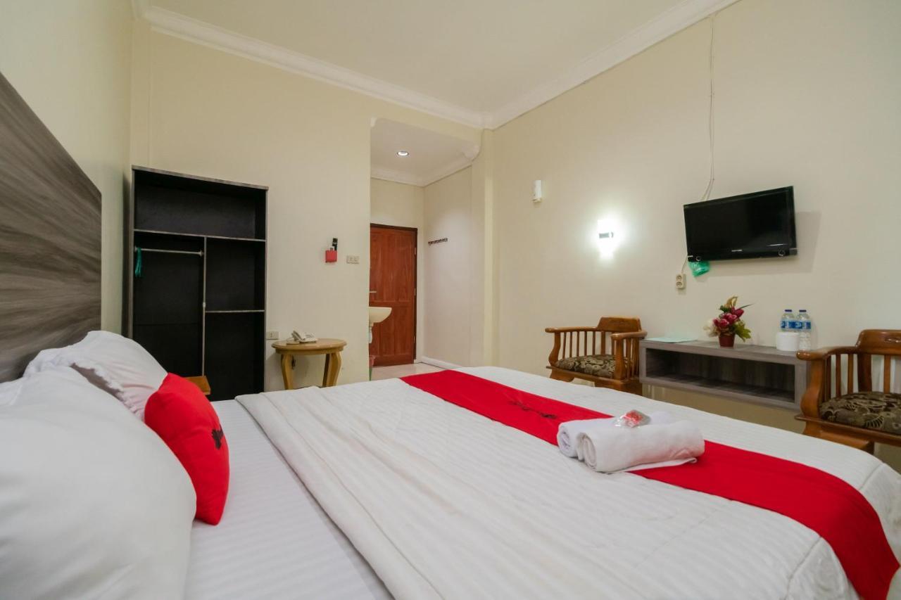 Reddoorz @ Pematangsiantar Hotel Exterior photo
